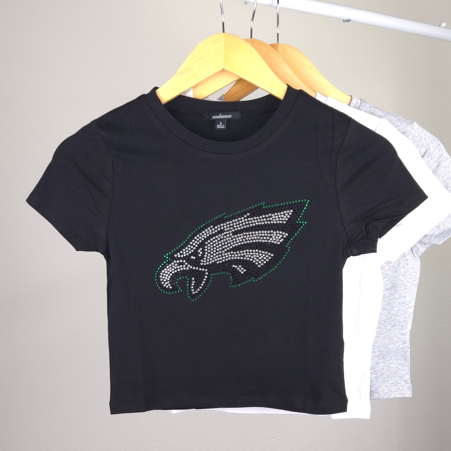 Philadelphia Eagles Rhinestone Cropped T-shirt