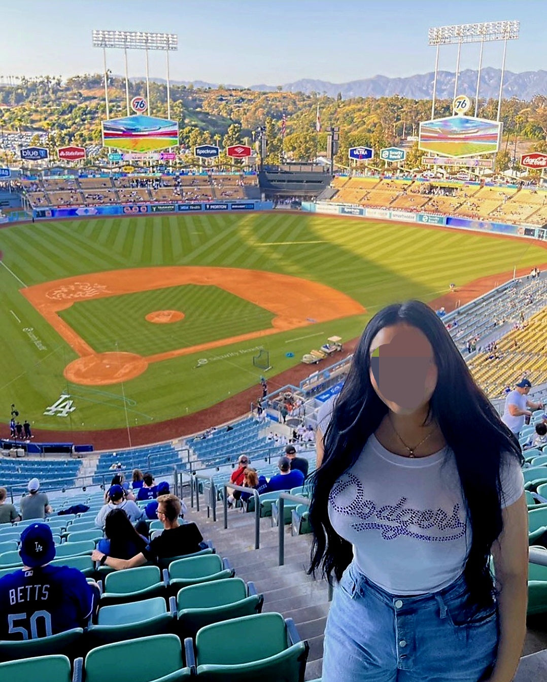 Dodgers Rhinestone Cropped T-shirt