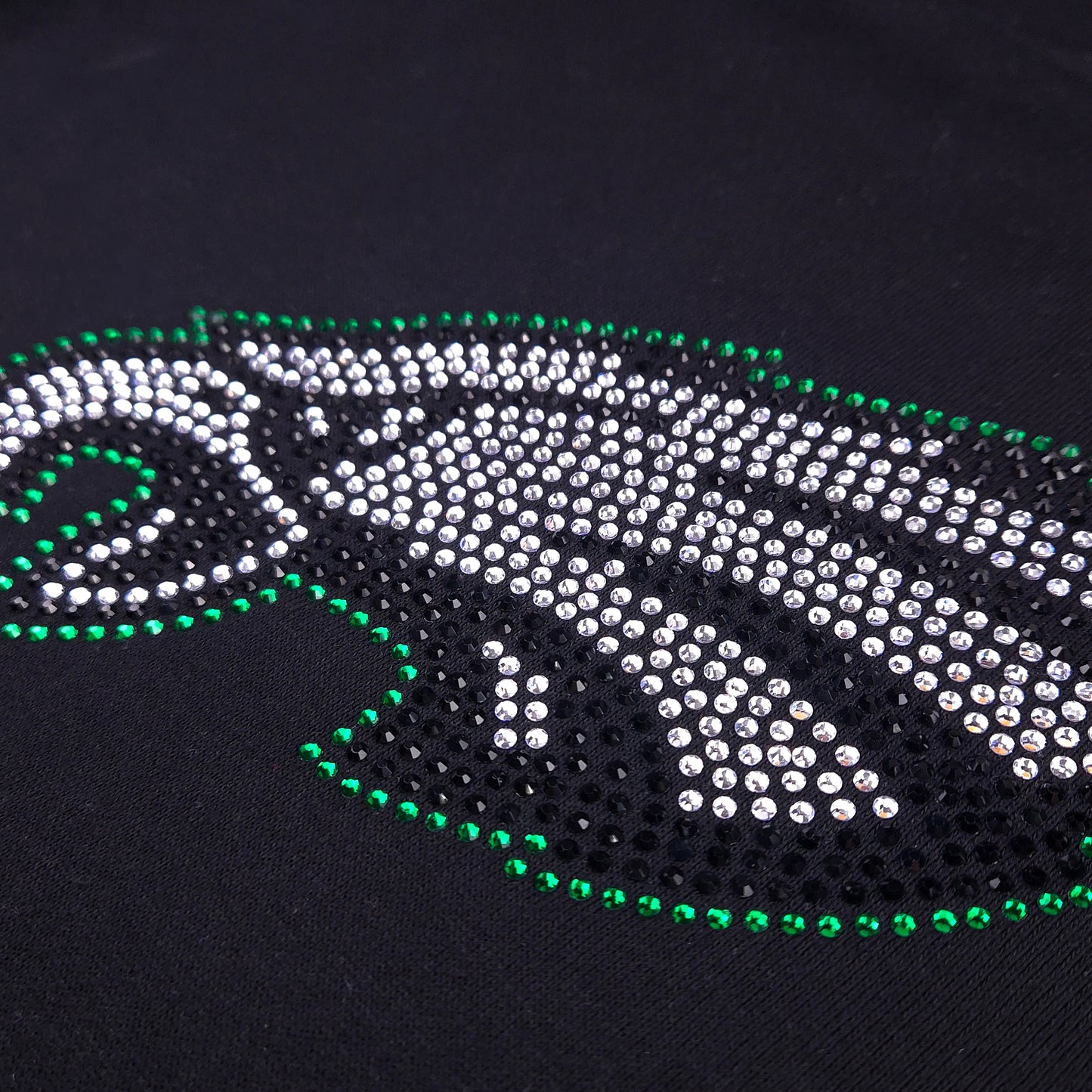 Philadelphia Eagles Rhinestone Cropped T-shirt