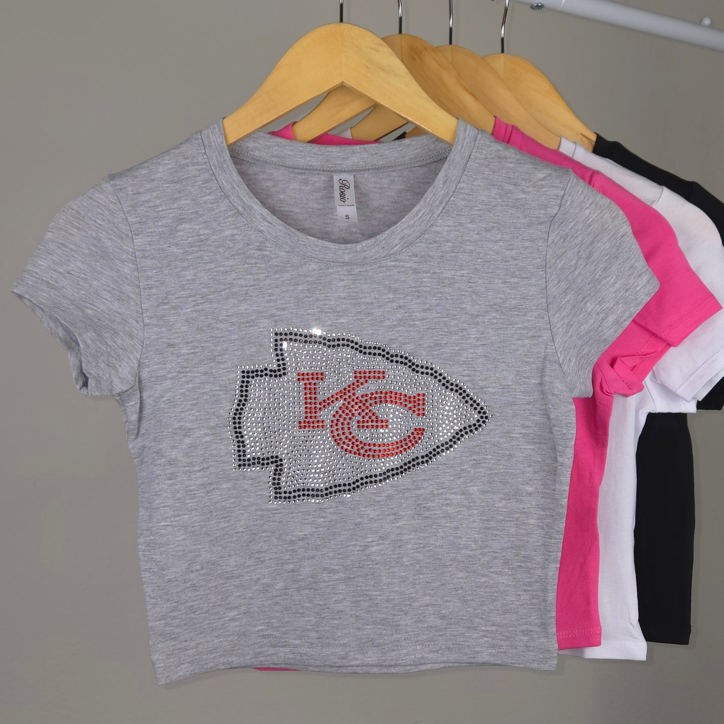 Kansas City Chiefs Rhinestone Cropped T-shirt