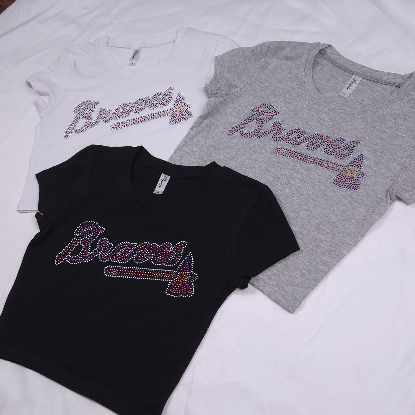 Atlanta Braves Rhinestone Cropped T-shirt